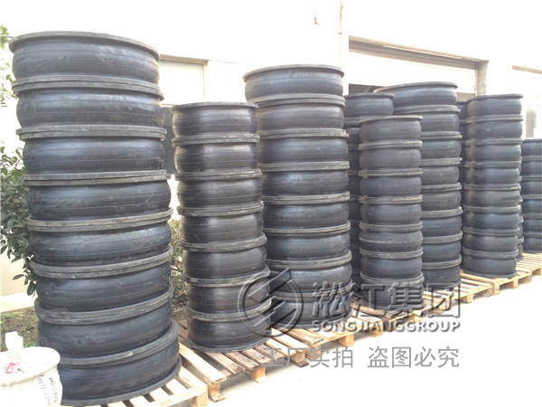 蘇州熱鍍鋅法蘭橡膠接頭，吳中區(qū)法蘭橡膠接頭，市政污水處理法蘭橡膠接頭