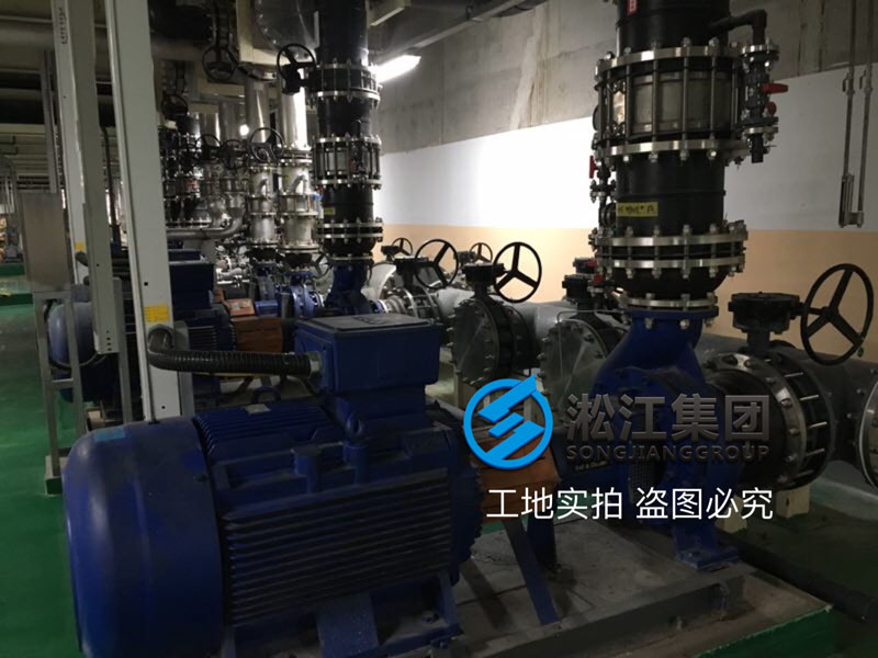 【使用現(xiàn)場】EPDM異徑橡膠接頭安裝在昆山三星機(jī)電 【使用現(xiàn)場】EPDM異徑橡膠接頭安裝在昆山三星機(jī)電